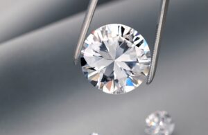 Diamond Cheat Sheet: Your Ultimate Buying Guide