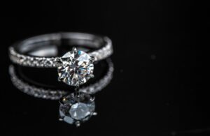 Exquisite Platinum Diamond Anniversary Ring for a Timeless Celebration | High-Quality, Timeless Design