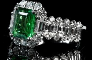 Exquisite Vintage Emerald Cut Halo Engagement Rings