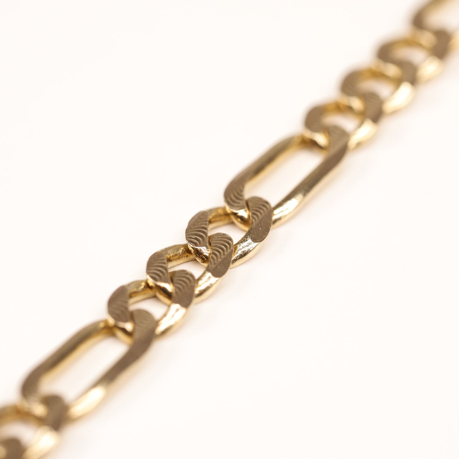 14 Karat Yellow Gold Figaro Chain 24”