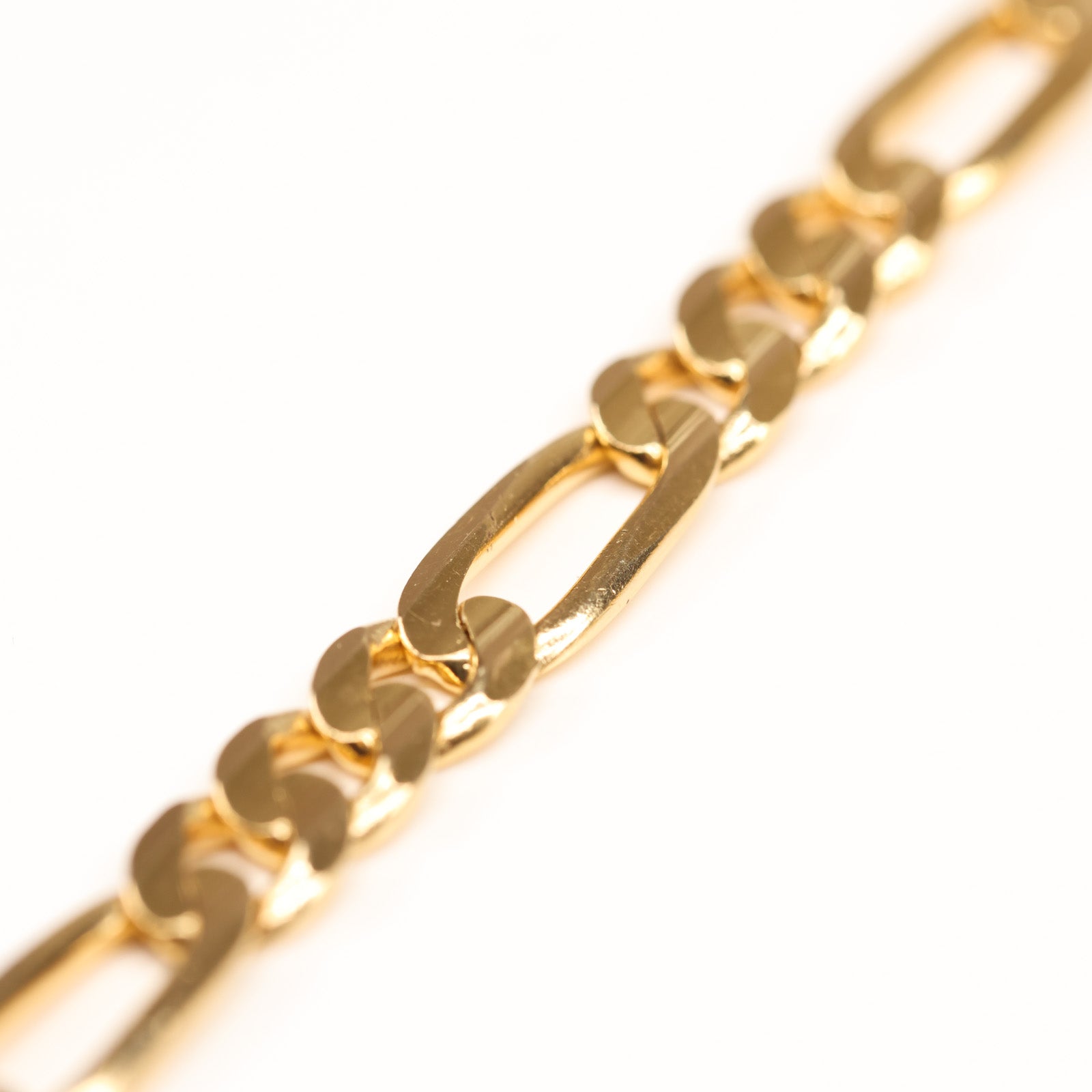 14 Karat Yellow Gold Figaro Chain 22”