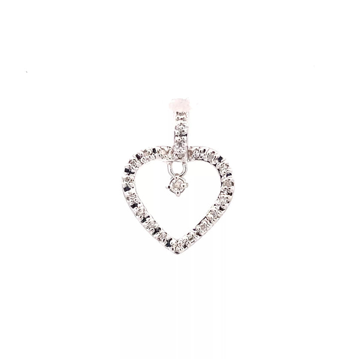 14 Karat White Gold Heart Pendant Necklace - Exquisite Diamond Jewelry | Elegant Fine Jewelry | Estate Jewelry Masterpiece