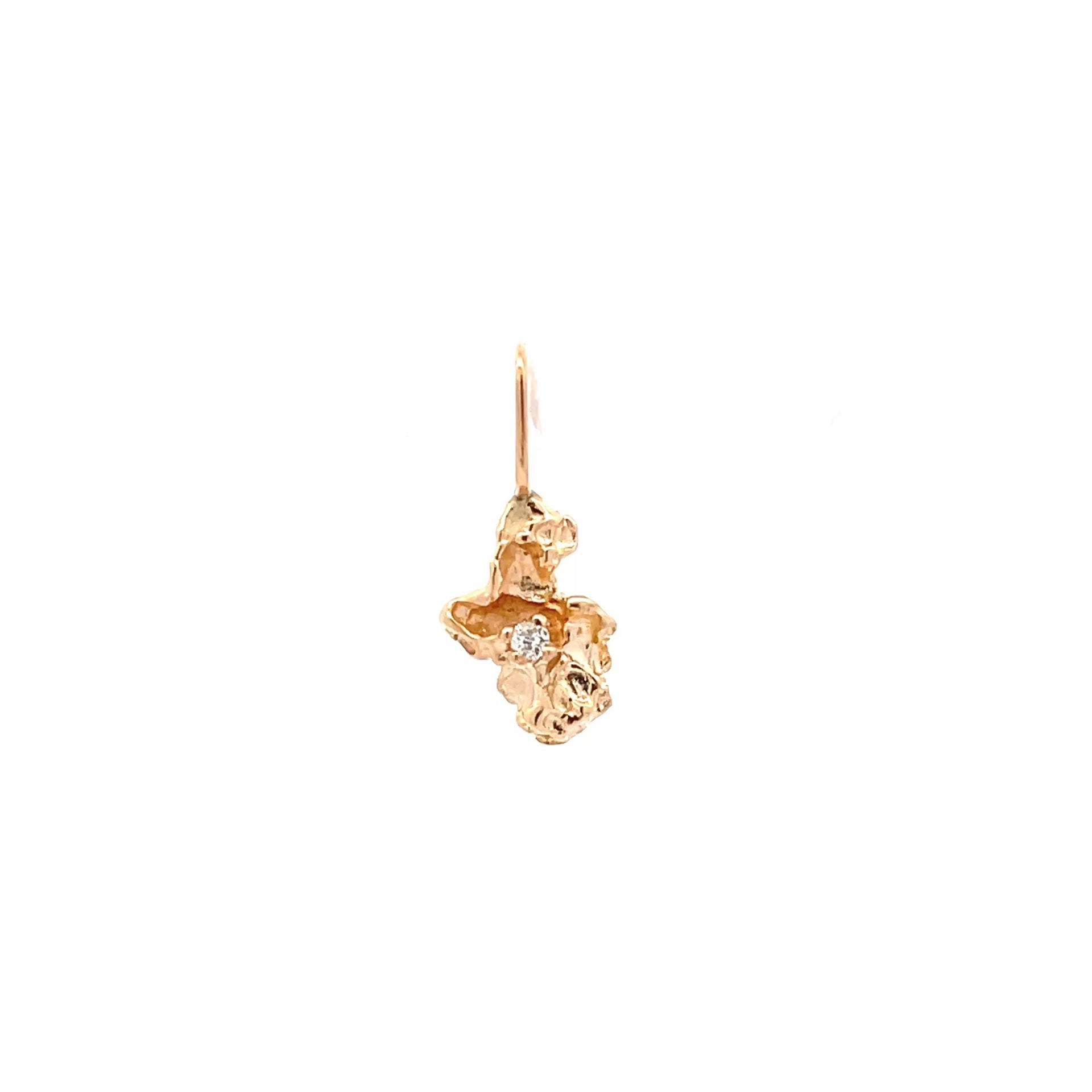 Exquisite 14 Karat Yellow Gold Diamond Pendant - Showcase your Elegance with Fine Estate Diamond Jewelry