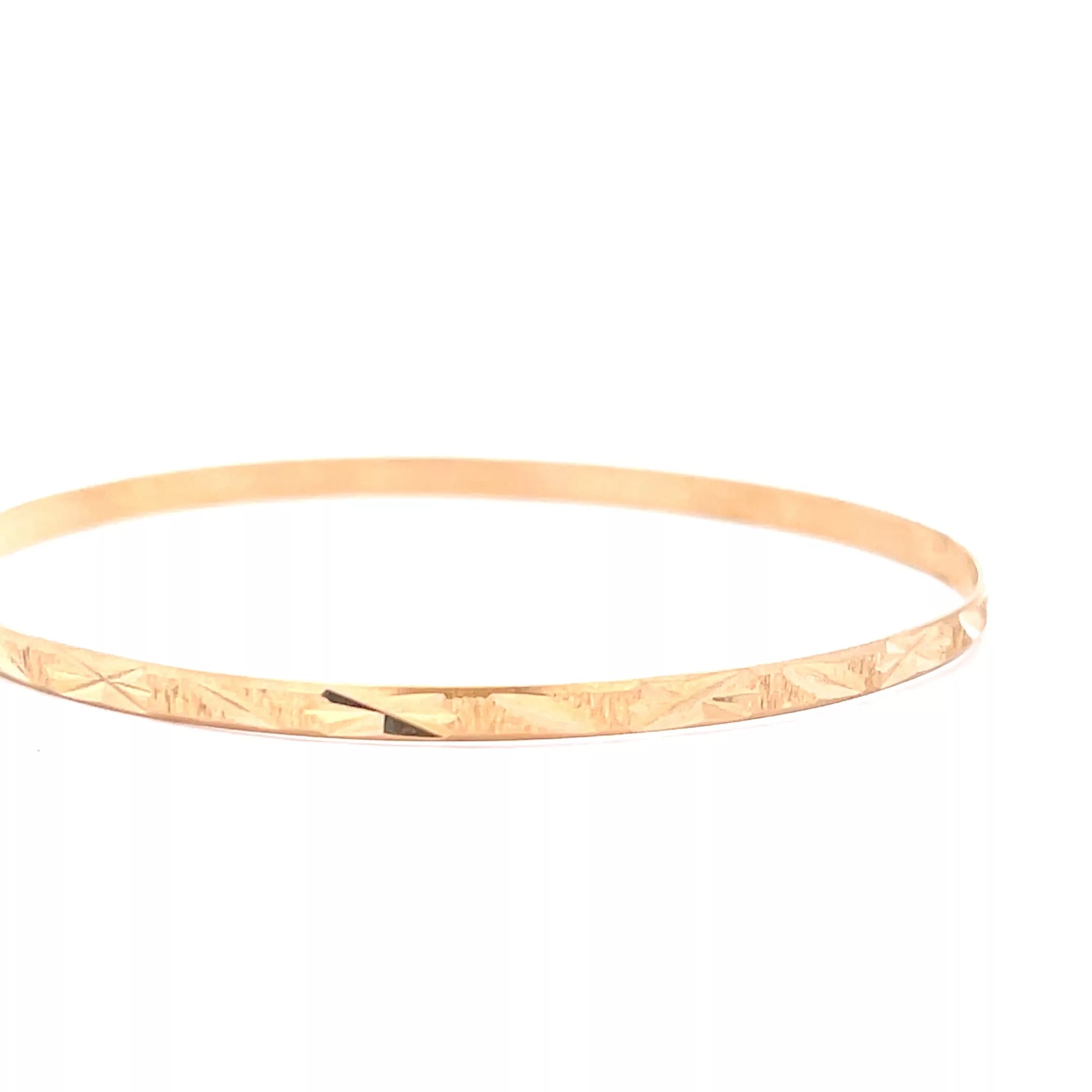 Elegant 14 Karat Yellow Gold Bangle - Perfect Addition to Your Fine Diamond Jewelry Collection!