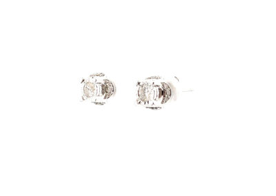 Sparkling 10 Karat White Gold Diamond Studs - A Timeless Addition to Your Fine Jewelry Collection