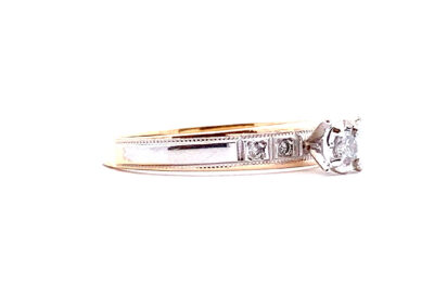 Stunning 14K White and Yellow Gold Ring - Size 9.5 | Sparkling Diamond Jewelry | Exquisite Fine Estate Jewelry