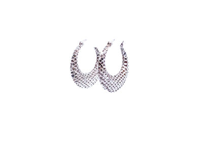 14 Karat White Gold Hoops - Elegant Diamond Jewelry for a Timeless Look