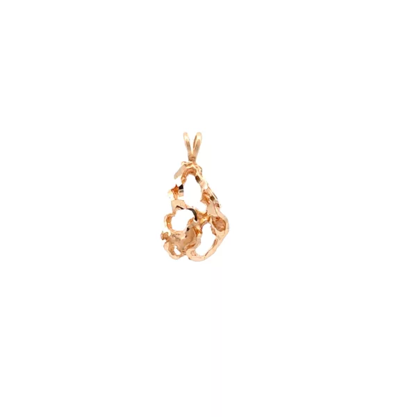 Exquisite 14 Karat Yellow Gold Nugget Pendant with Diamond Accents - A Timeless and Exclusive Addition to Your Fine Jewelry Collection