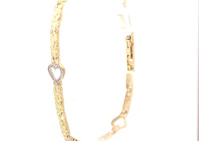 "Exquisite 10 Karat Yellow Gold Necklace - Size 13.5" in Encrusted Diamond Design | Fine Estate Jewelry Collection"