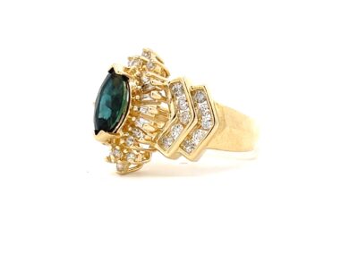 Stunning 14K Gold Diamond and Sapphire Ring - Size 7 | Fine Estate Jewelry for Diamond Lovers