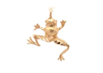 14 Karat Yellow Gold Frog Pendant - Exquisite Diamond Jewelry for a Touch of Elegance