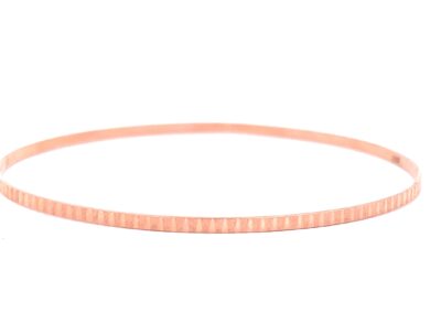 Stunning 14 Karat Rose Gold Bangle with Diamond Accents - Size 8.25, a Must-Have Fine Jewelry Piece in Your Collection