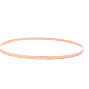 Stunning 14 Karat Rose Gold Bangle with Diamond Accents - Size 8.25, a Must-Have Fine Jewelry Piece in Your Collection