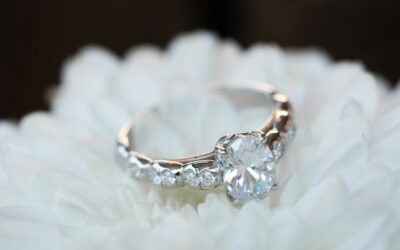 Buying Guide to Buy A Diamond Engagement Ring