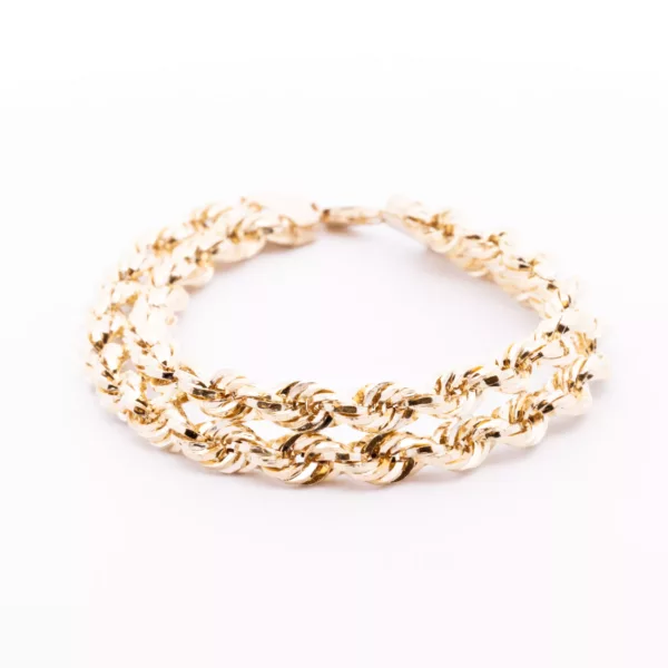 14 Karat Yellow Gold Fashion Chain featuring an elegant gold chain.